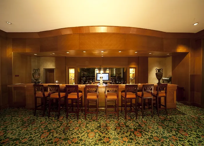 Mangkuluhur Artotel Suites Jakarta